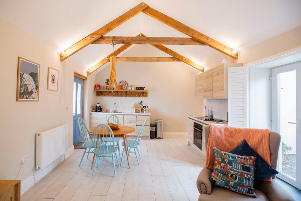 Sleepers Barn Villa Saint Teath Ngoại thất bức ảnh