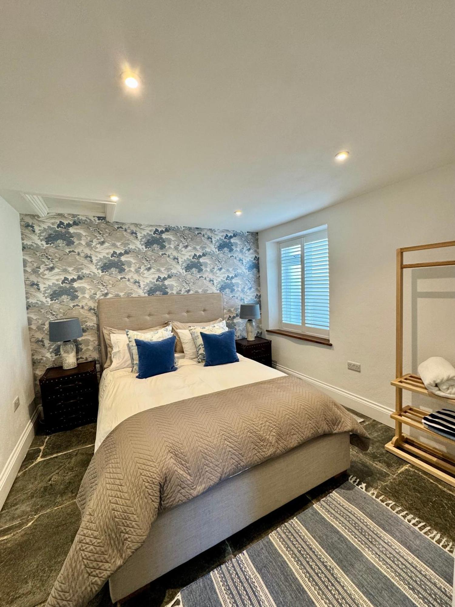 Sleepers Barn Villa Saint Teath Ngoại thất bức ảnh